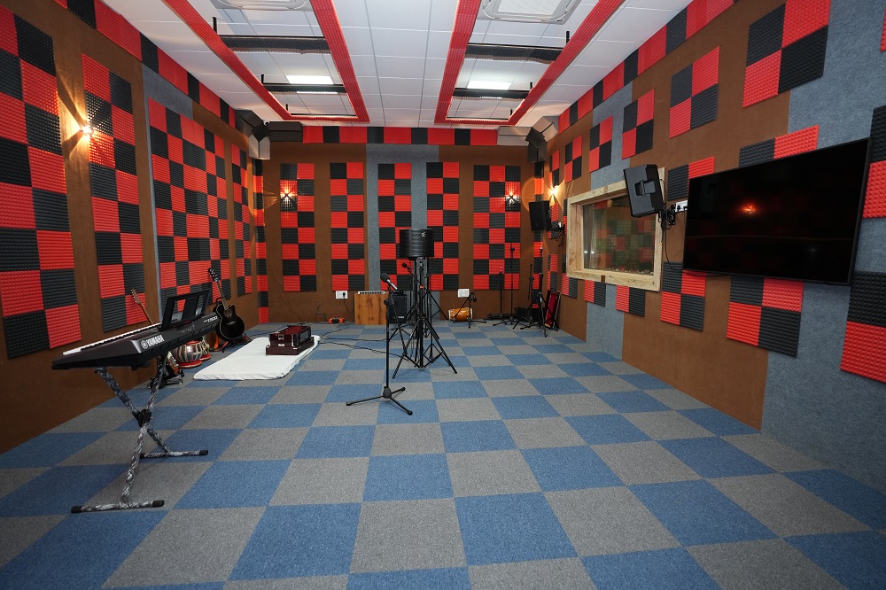 Acting Stage Studio